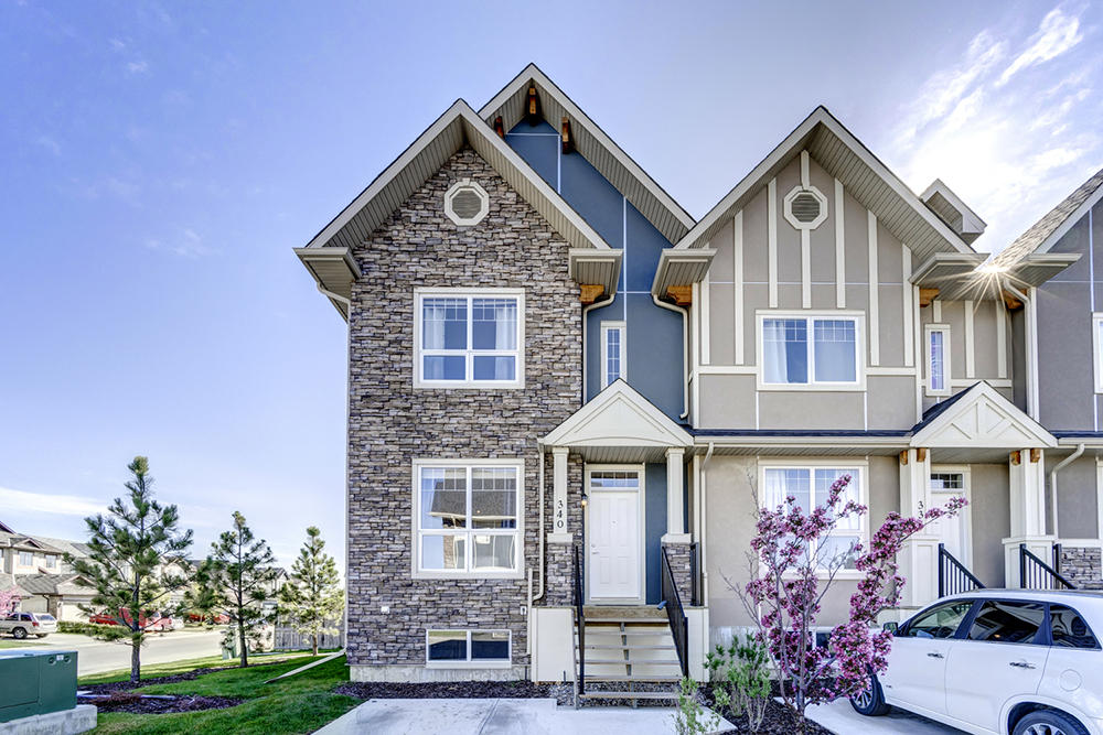 Cranston Homes For Sale and MLS Listings with Chamberlain Real Estate Group