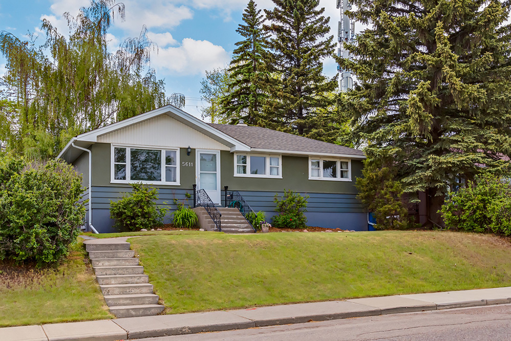 Thorncliffe real estate Chamberlain Real Estate Team