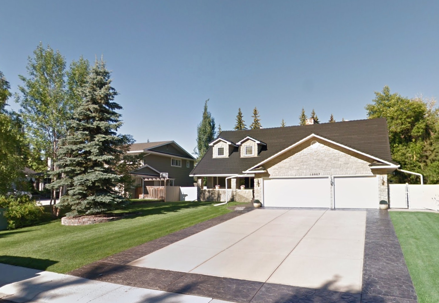 Willow Park Calgary Real Estate, House for sale, Listings Alberta Chamberlain Real Estate